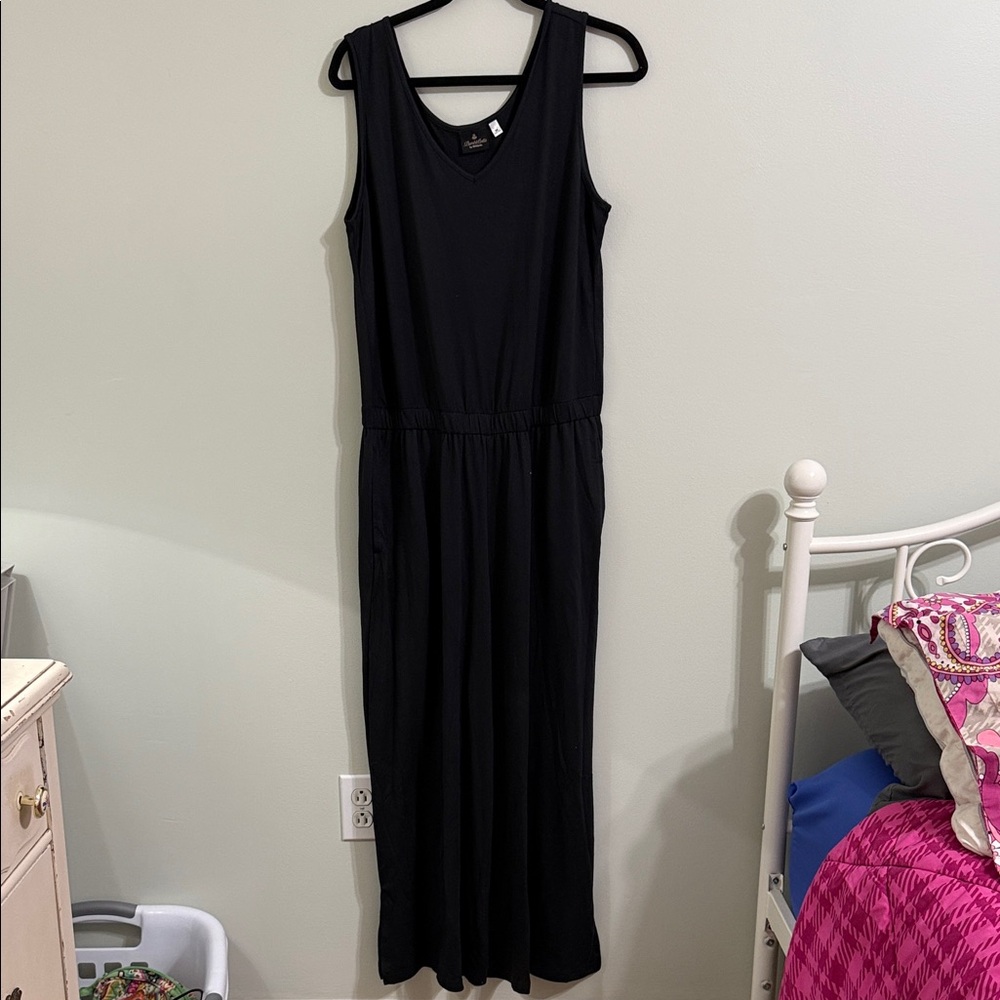 Elegant Black Sleeveless jumpsuit